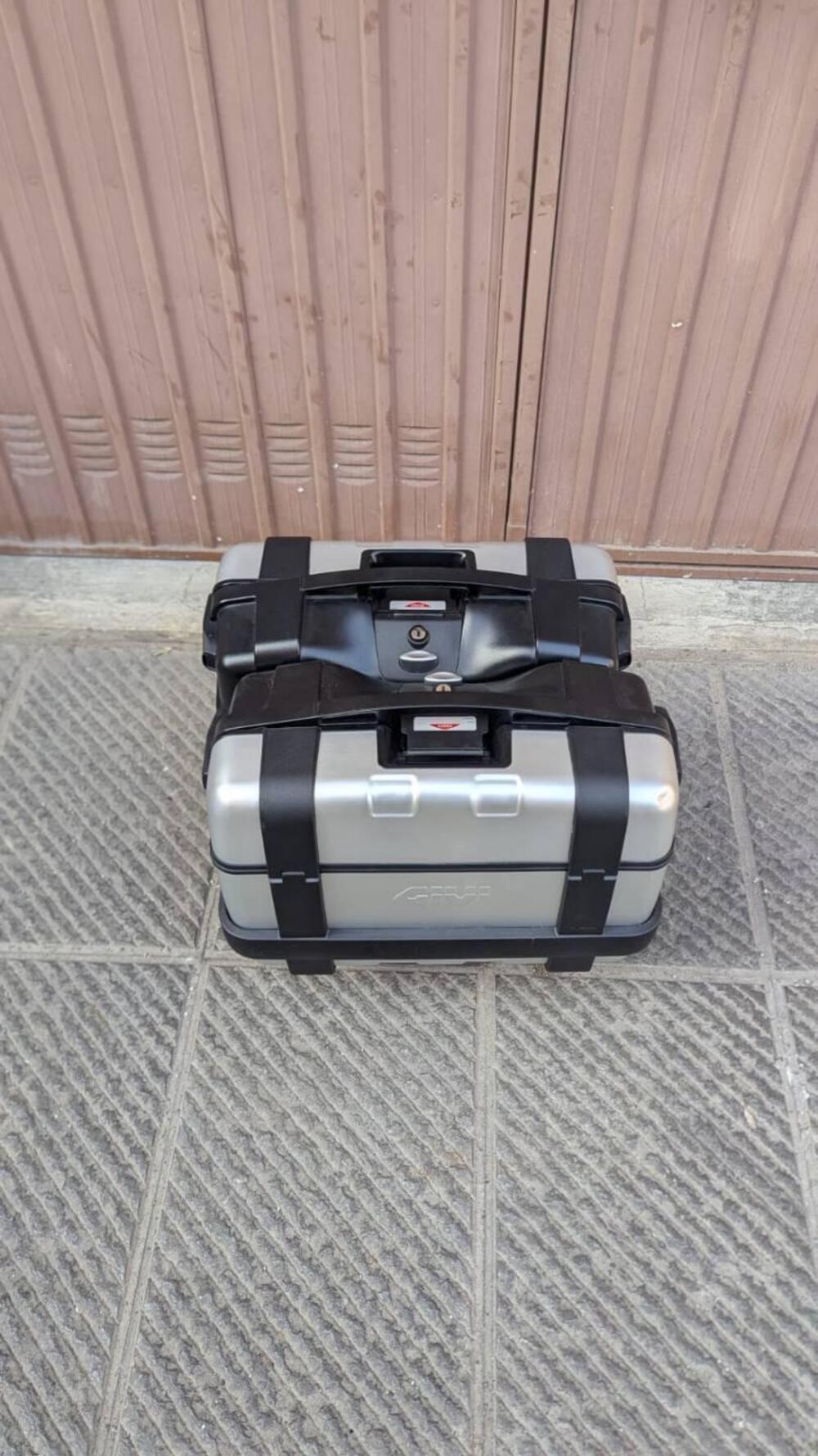 Suzuki V-Strom 650 (2021 - 25) (5)