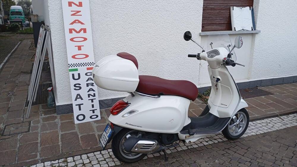 Vespa Primavera 150 3V ie (2014 - 16) (3)