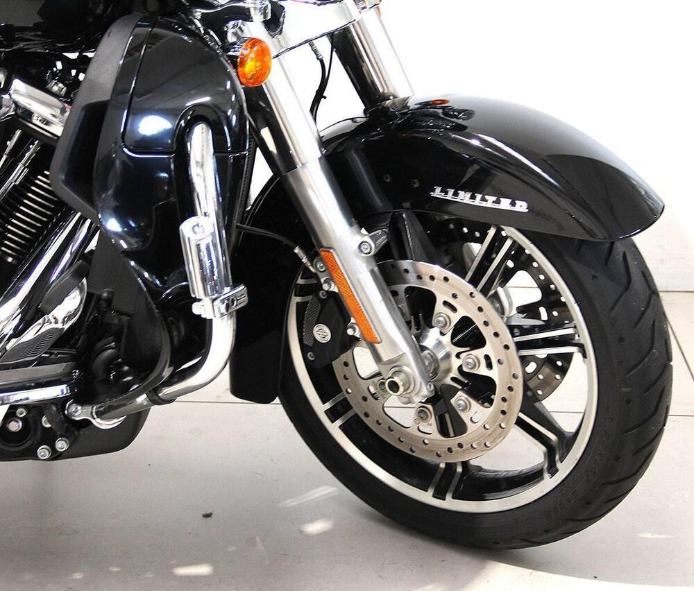 Harley-Davidson 114 Electra Glide Ultra Limited (2020) - FLHTK (2)