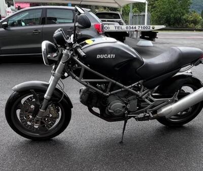 Ducati Monster 620 Dark (2003 - 06) usata