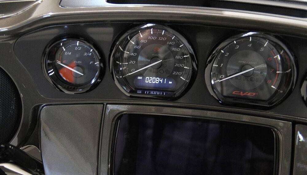 Harley-Davidson 117 Limited (2021) - FLHTKSE (14)