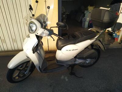 Aprilia Scarabeo 200 i.e. (2009 - 11) usata