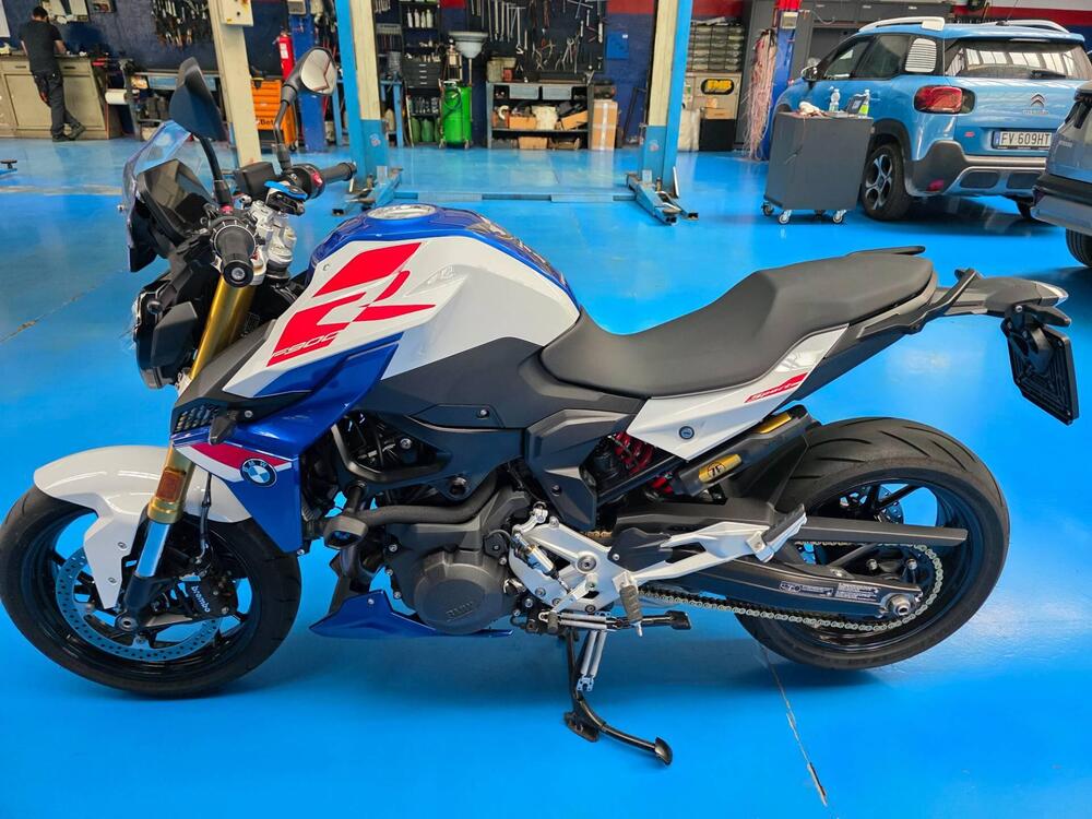 Bmw F 900 R (2021 - 24) (4)