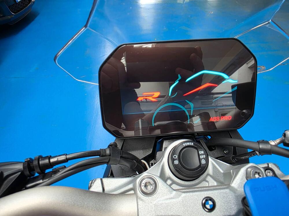 Bmw F 900 R (2021 - 24) (8)