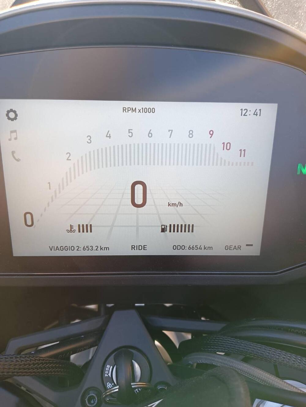 Moto Morini X-Cape 650 (2021 - 26) (2)