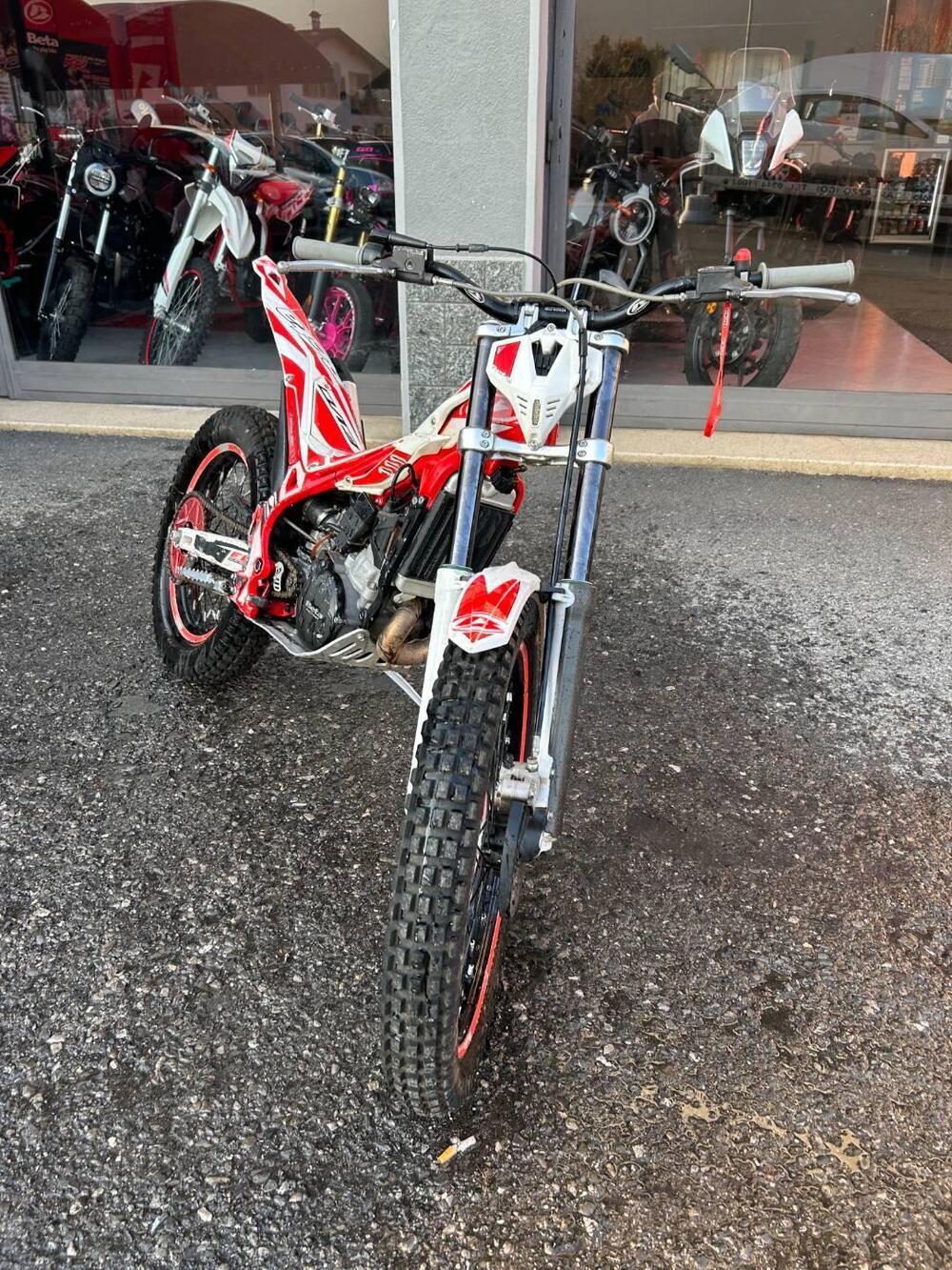 Betamotor Evo 300 2t (2017 - 18) (3)