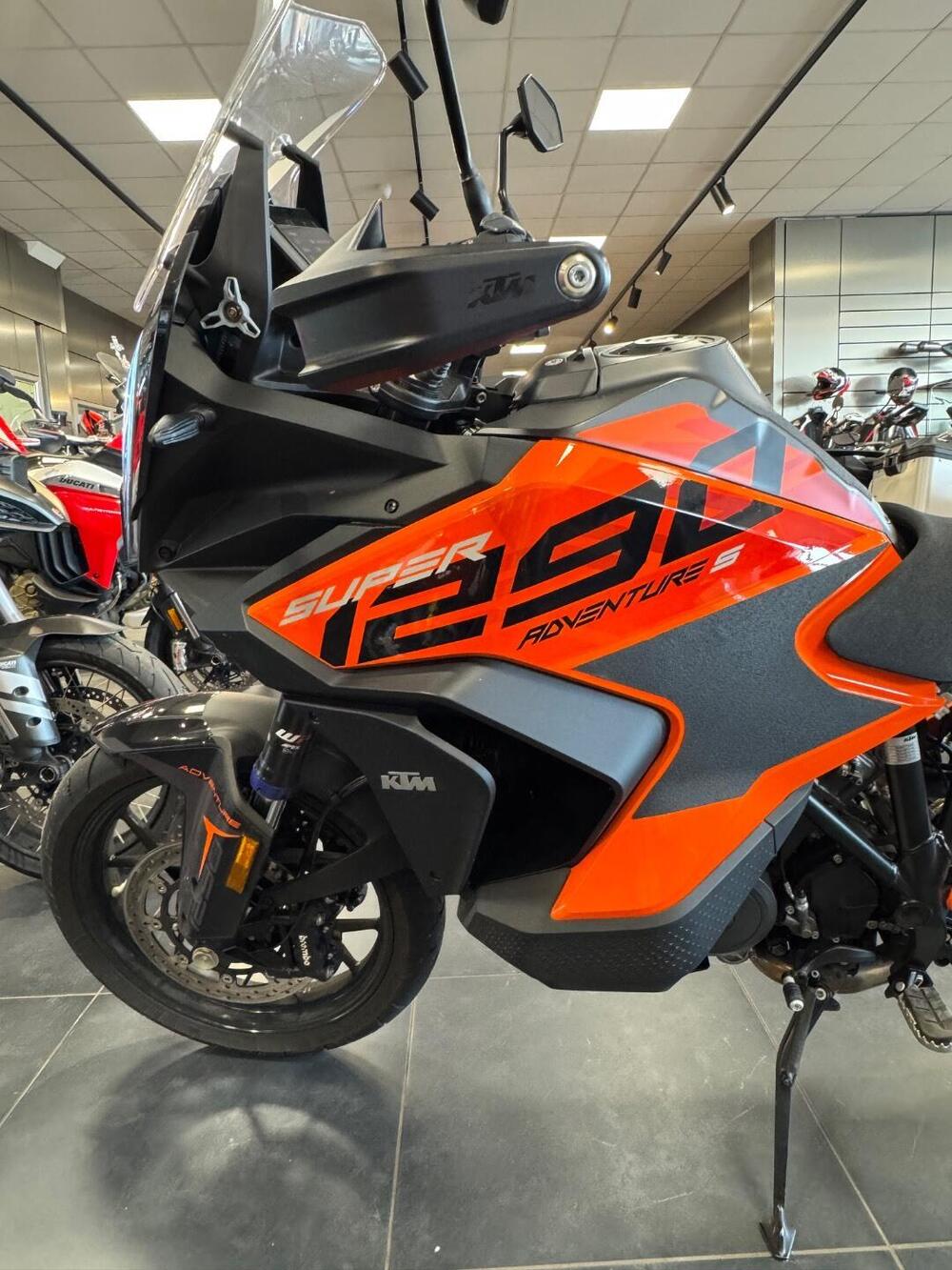 KTM 1290 Super Adventure S (2022 - 25) (4)