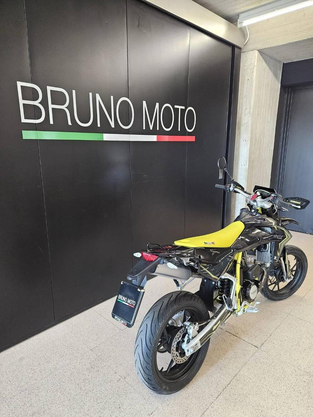 Swm SM 125 R (2022 - 24) (3)