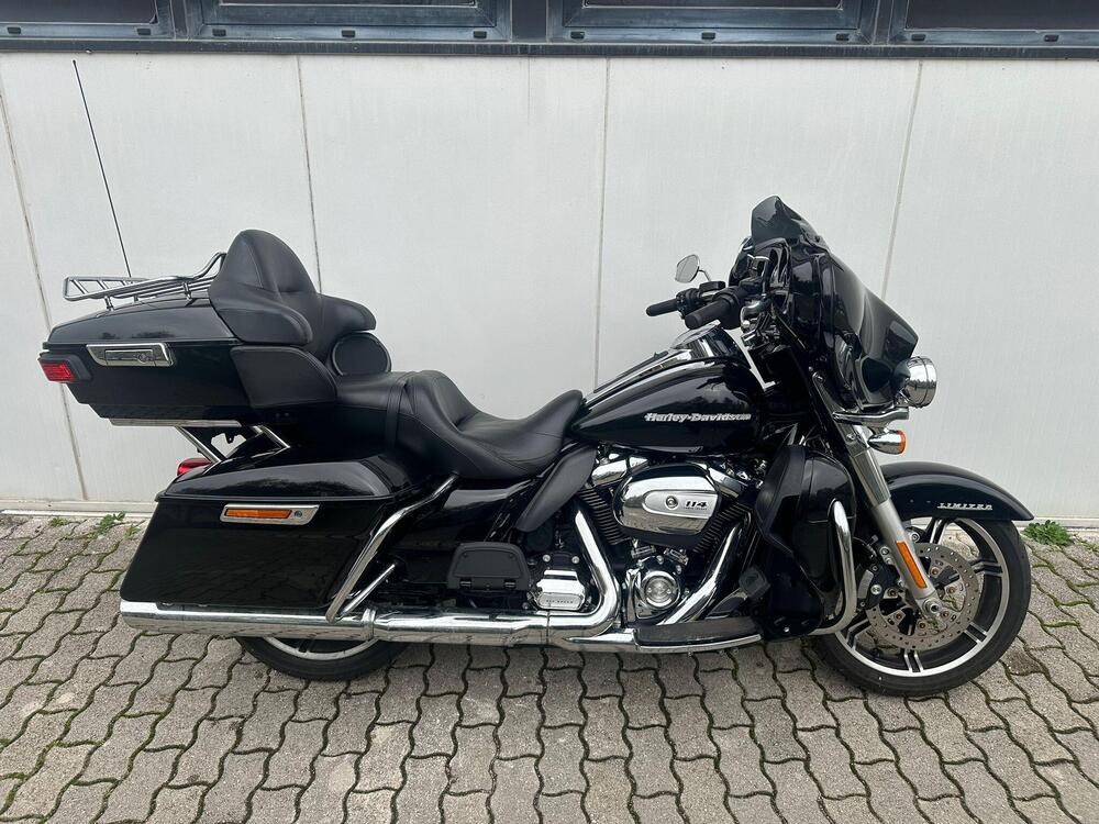 Harley-Davidson 114 Electra Glide Ultra Limited (2020) - FLHTK (6)