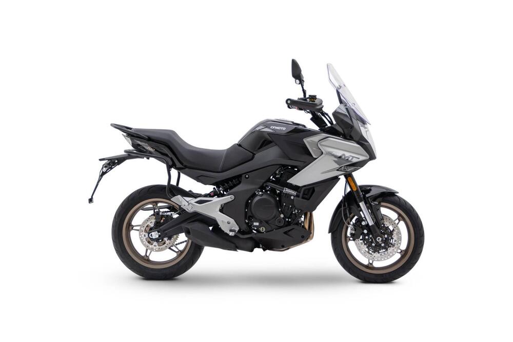 CFMOTO 700MT (2024 - 26)