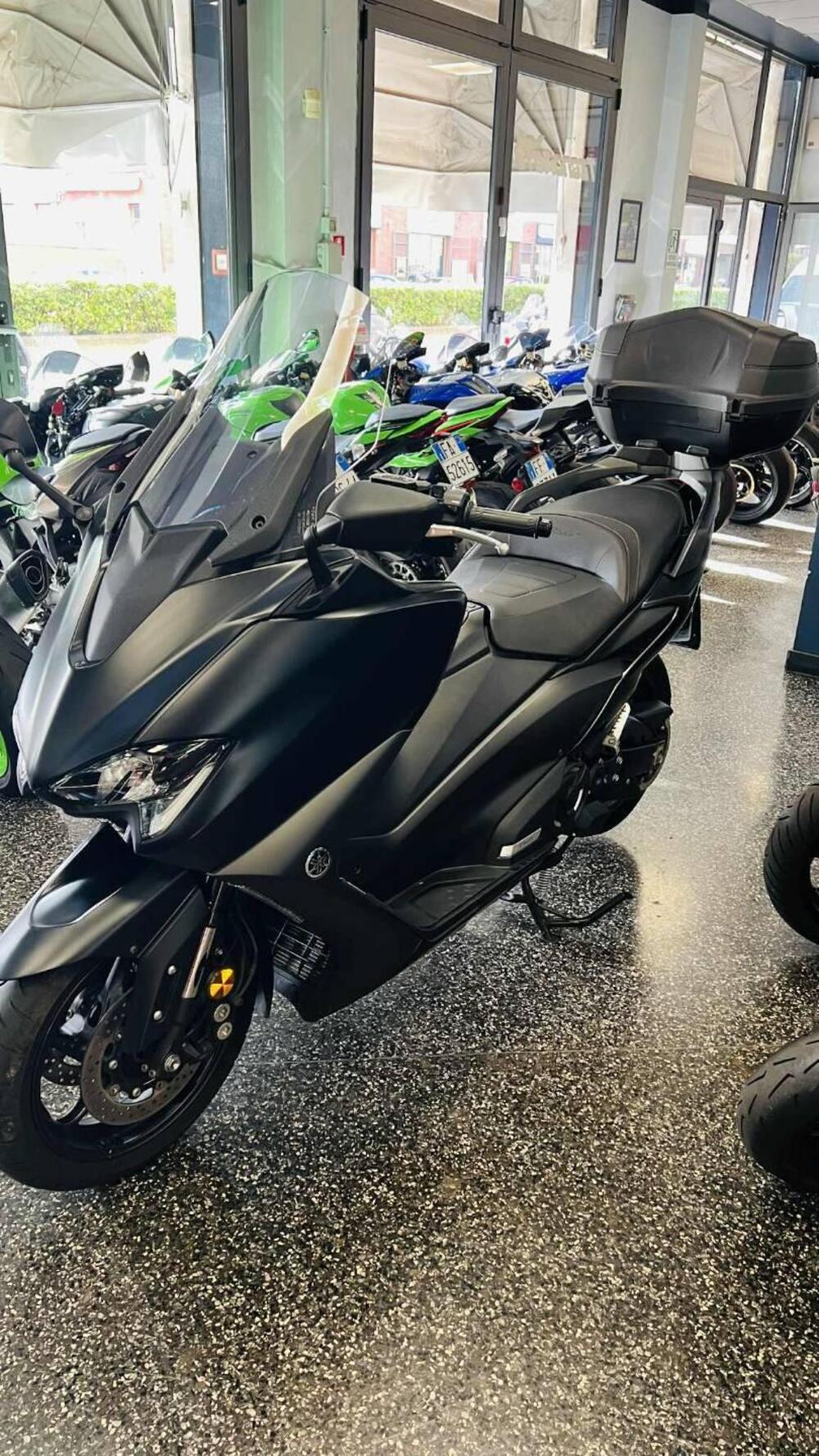 Yamaha T-Max 560 (2020 - 21) (12)