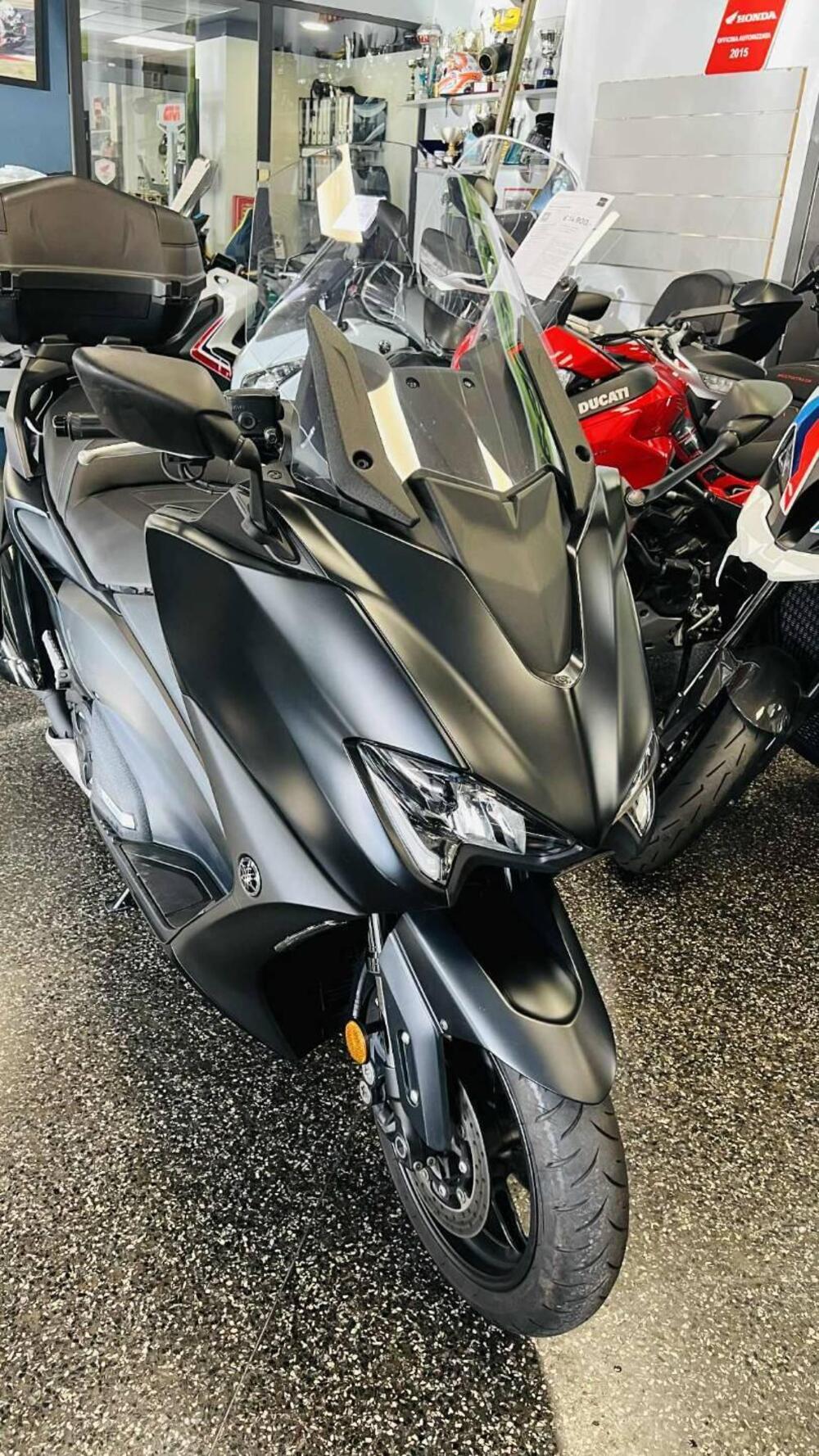 Yamaha T-Max 560 (2020 - 21) (14)