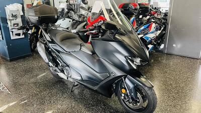 Yamaha T-Max 560 (2020 - 21) usata