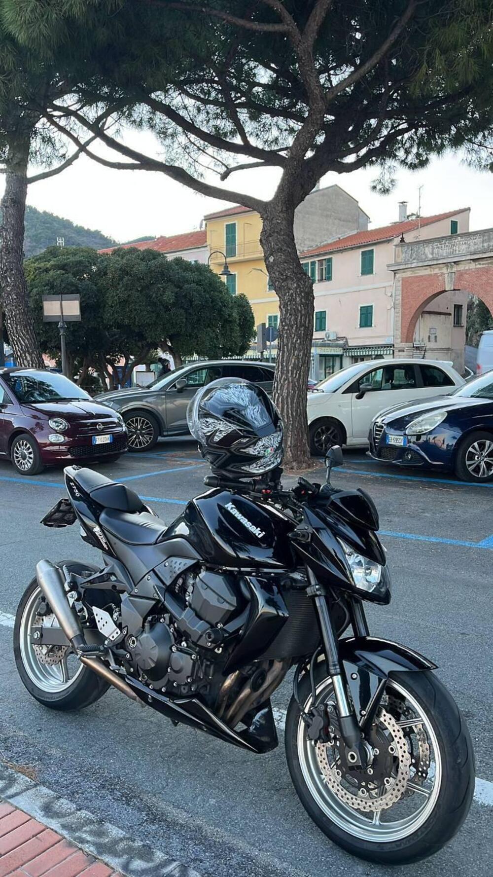 Kawasaki Z 750 (2007 - 14) (4)