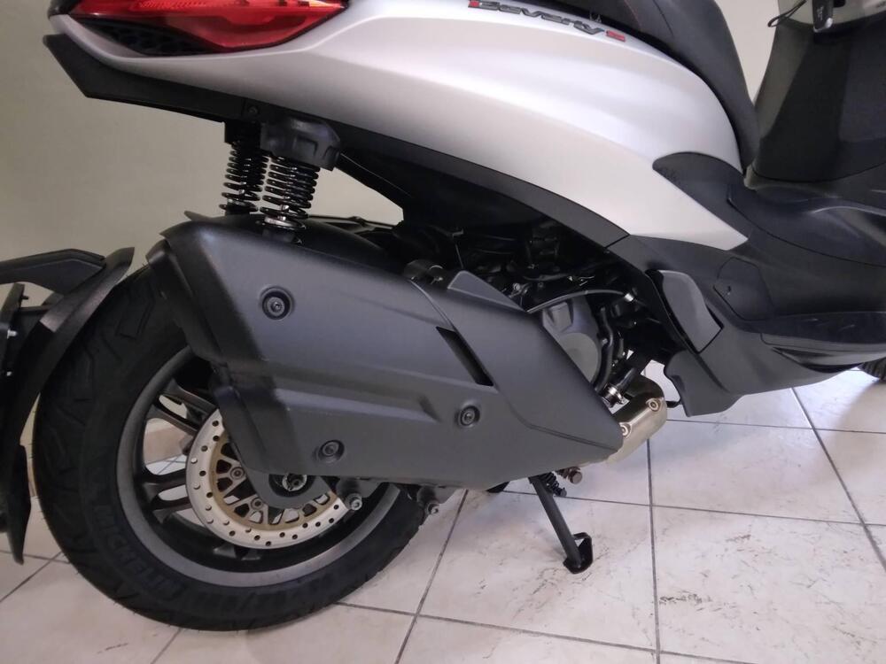 Piaggio Beverly 400 S ABS-ASR (2021 - 24) (6)