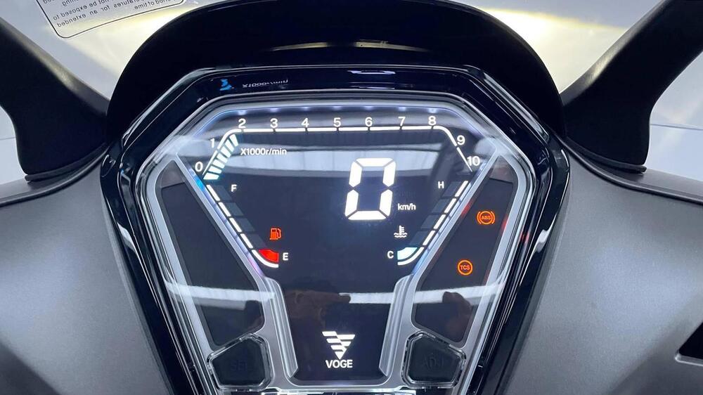 Voge Sfida SR16 125 (2025 - 26) (8)