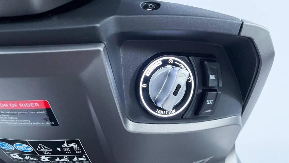 Voge Sfida SR16 125 (2025 - 26) (10)