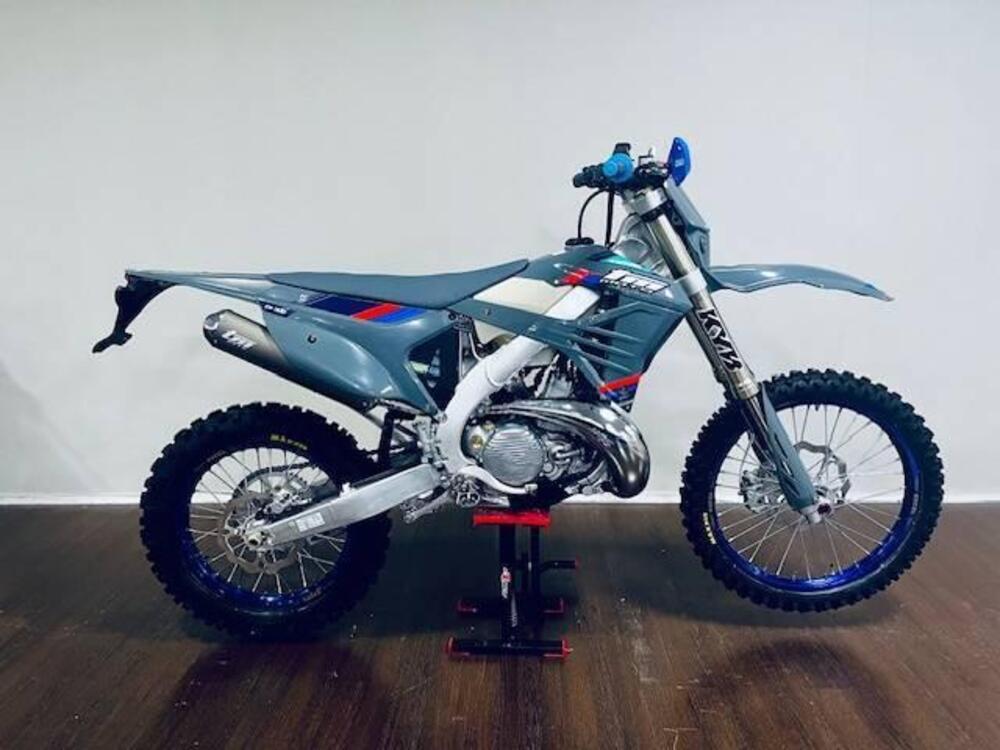 Tm Moto EN 300 Fi ES 2T (2026)