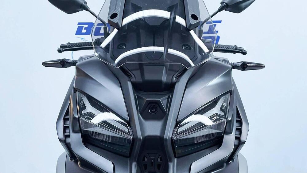 Voge Sfida SR1 ADV (2023 - 26) (14)