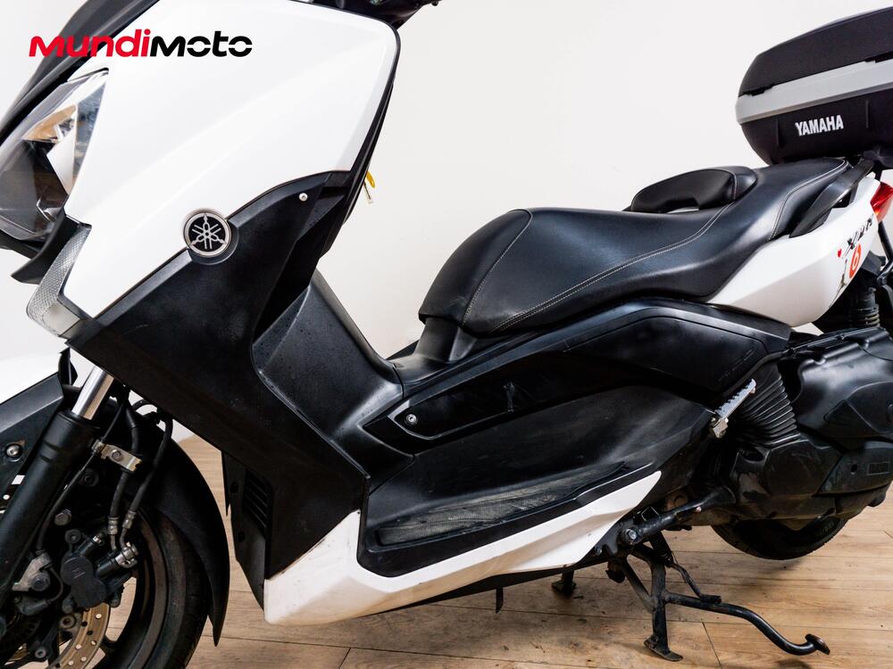 Yamaha X-Max 400 Iron Max ABS (2016) (9)