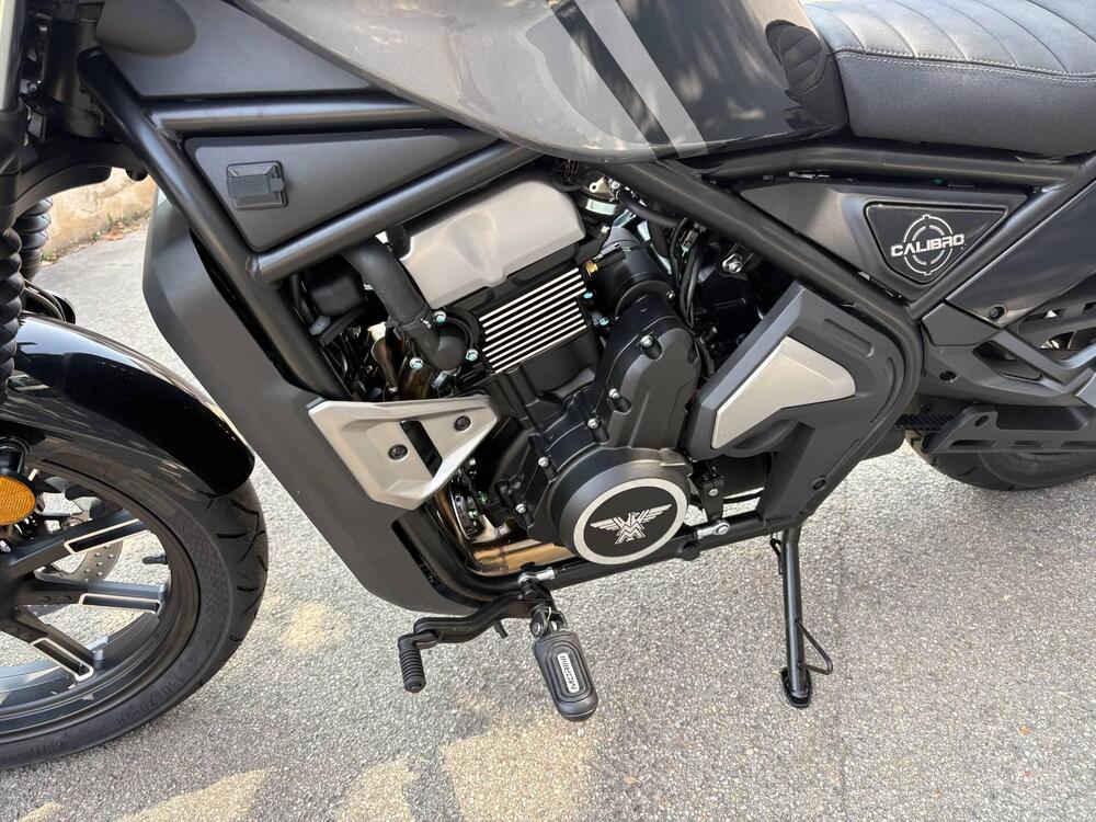 Moto Morini Calibro Custom (2024 - 26) (5)
