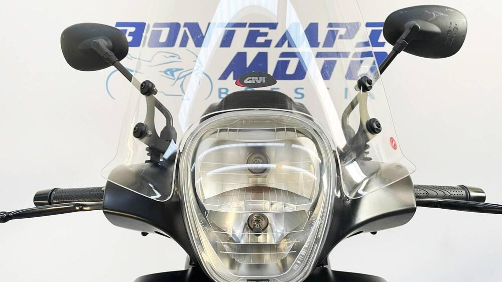 Piaggio Beverly 350 SportTouring ie ABS (2011 - 17) (10)