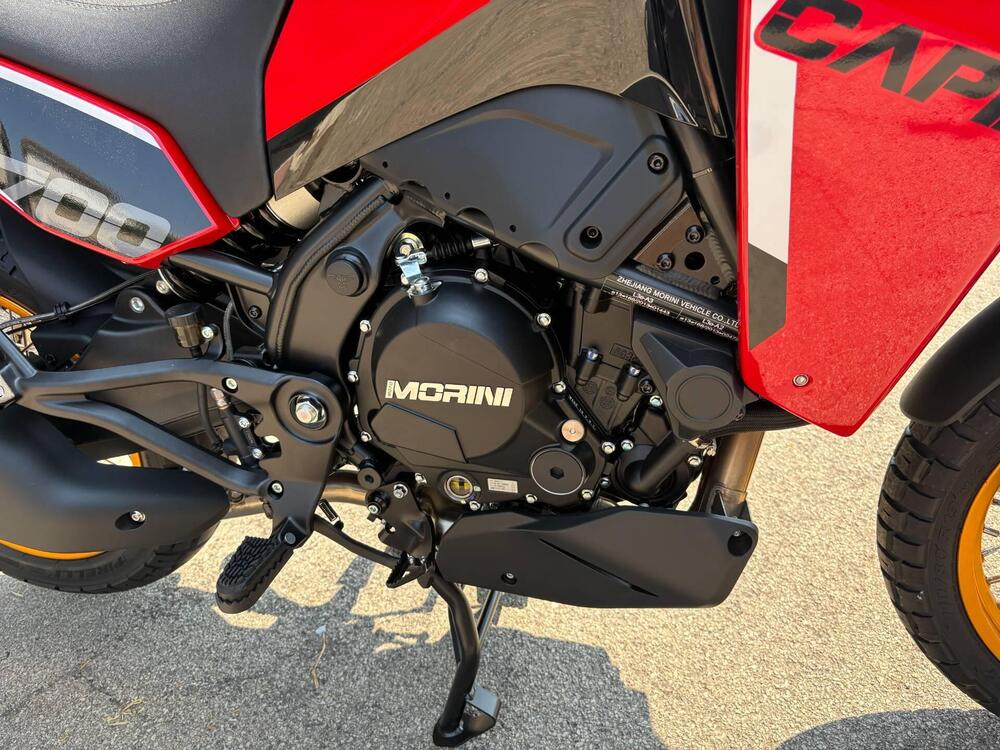Moto Morini X-Cape 700 Gold Edition (2025 - 26) (4)