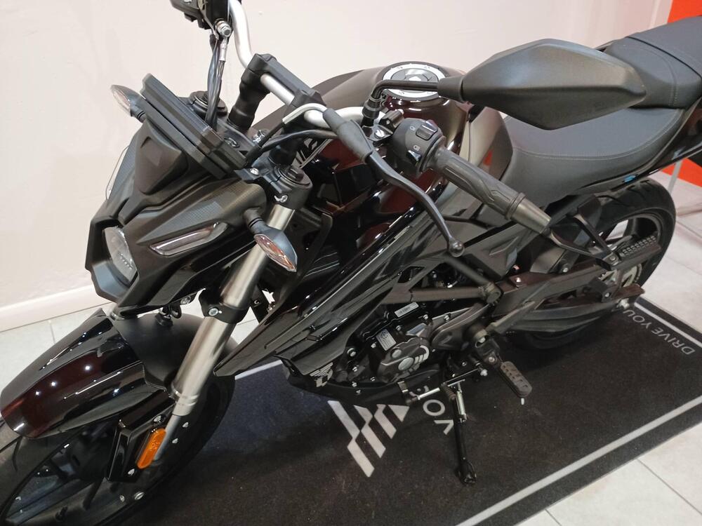 Voge Brivido 125R (2023 - 26) (9)