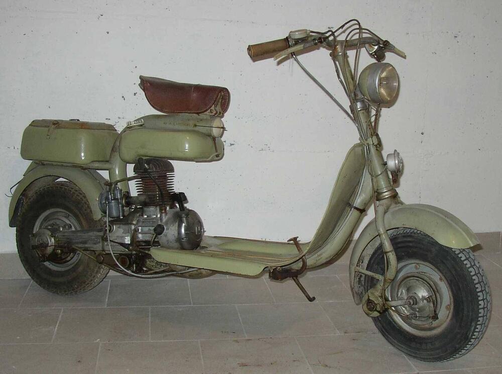 Innocenti Lambretta E 125 (2)