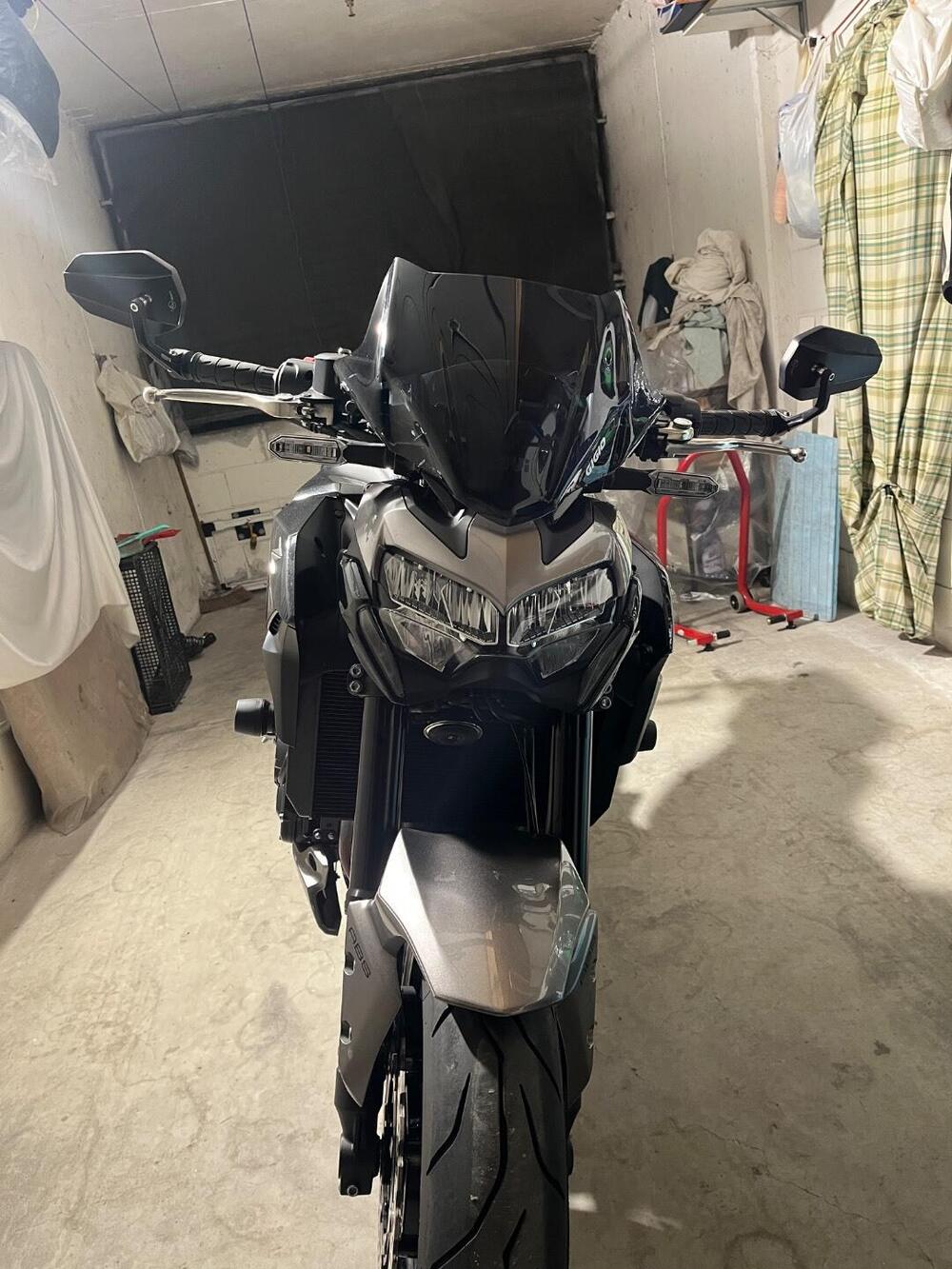 Kawasaki Z 900 (2021 - 24) (4)