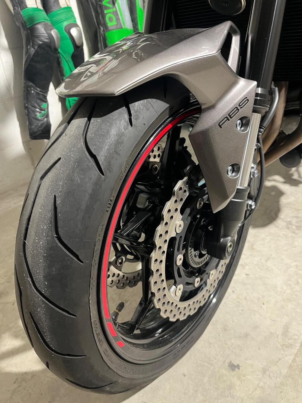 Kawasaki Z 900 (2021 - 24) (8)