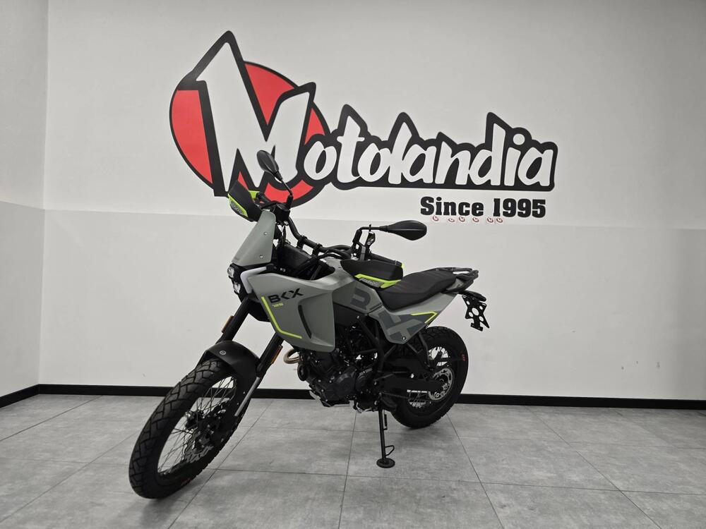 Benelli BKX 125 (2026) (4)