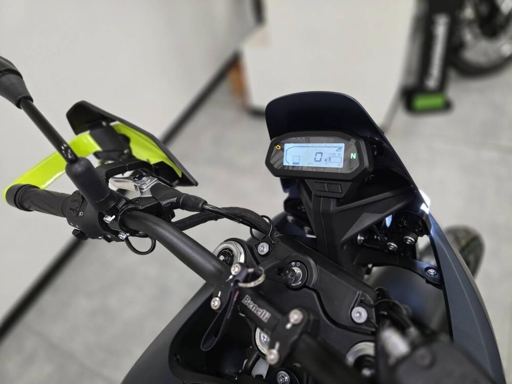 Benelli BKX 125 (2026) (3)