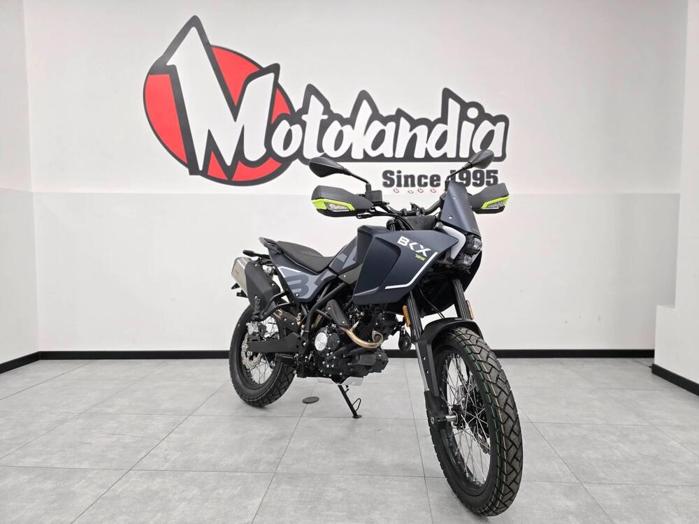 Benelli BKX 125 S (2026) (2)