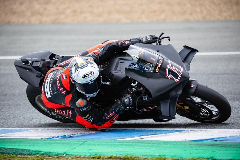 SBK 2026. Miglior tempo per Bulega nei test di Jerez [RISULTATI]