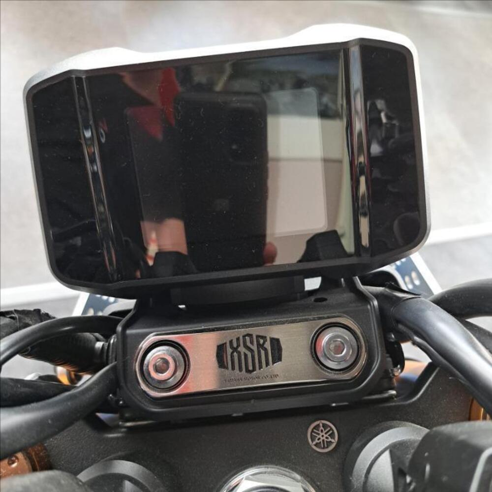 Yamaha XSR 900 (2022 - 26) (2)