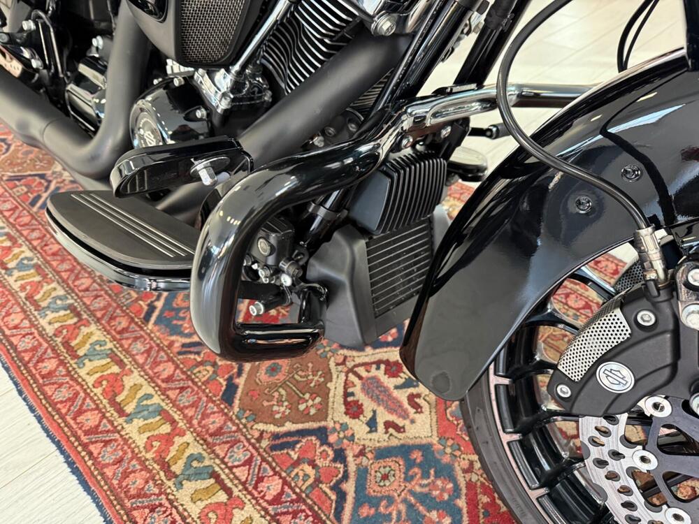 Harley-Davidson 107 Road King Special (2017 - 18) - FLHRXS (12)