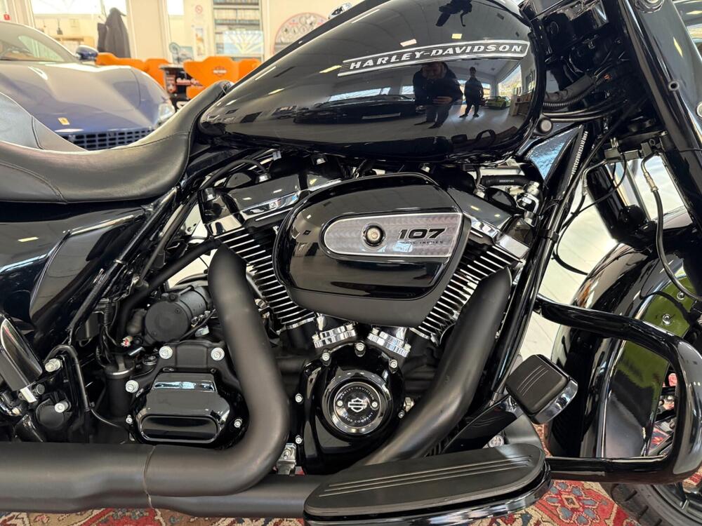 Harley-Davidson 107 Road King Special (2017 - 18) - FLHRXS (6)