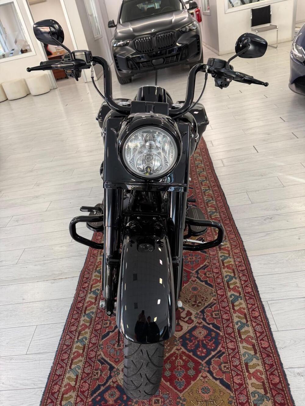 Harley-Davidson 107 Road King Special (2017 - 18) - FLHRXS (4)