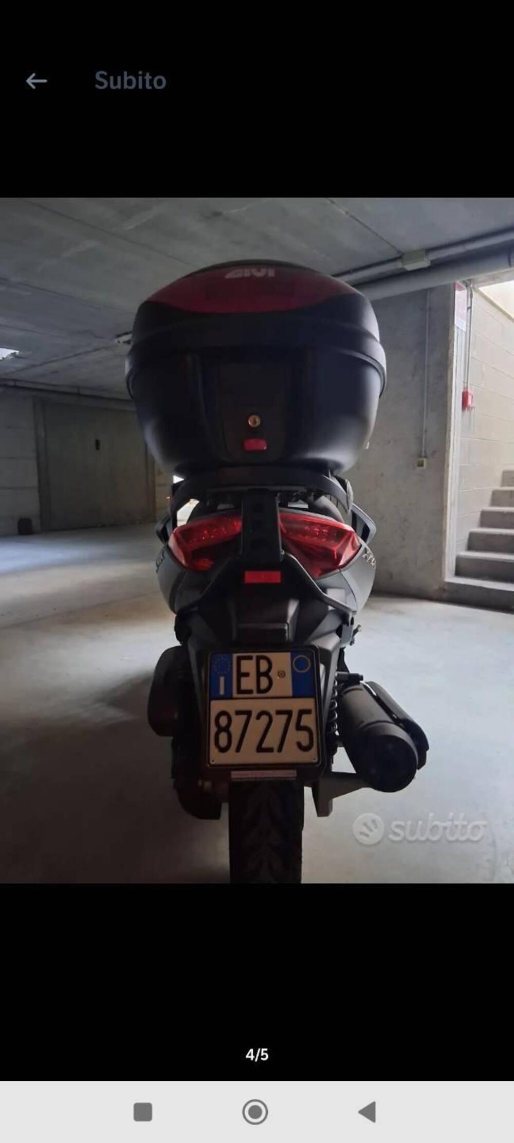 Yamaha X-Max 125 (2014 - 16) (4)