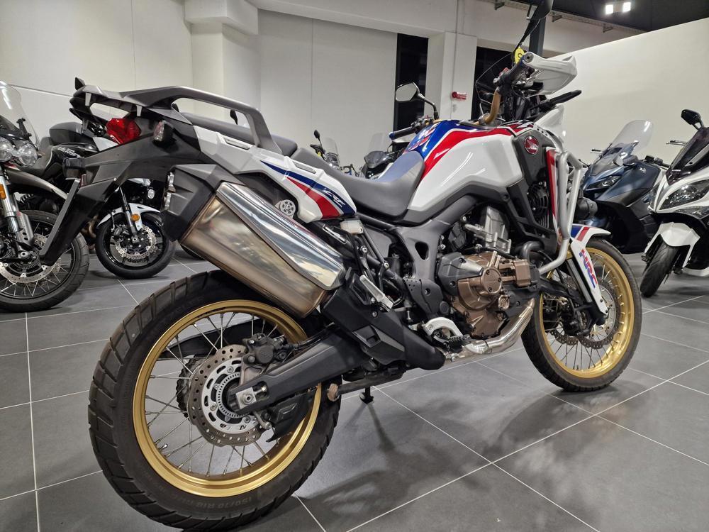 Honda Africa Twin CRF 1000L DCT ABS (2016 - 17) (5)