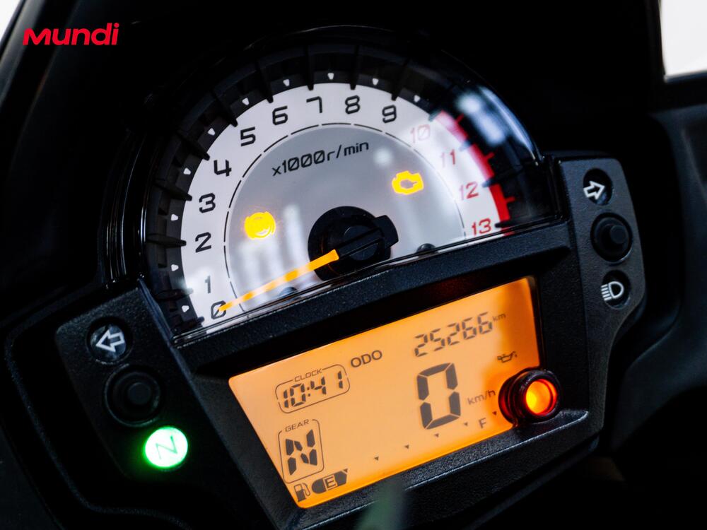 Kawasaki Versys 650 Tourer Plus SE (2017) (7)