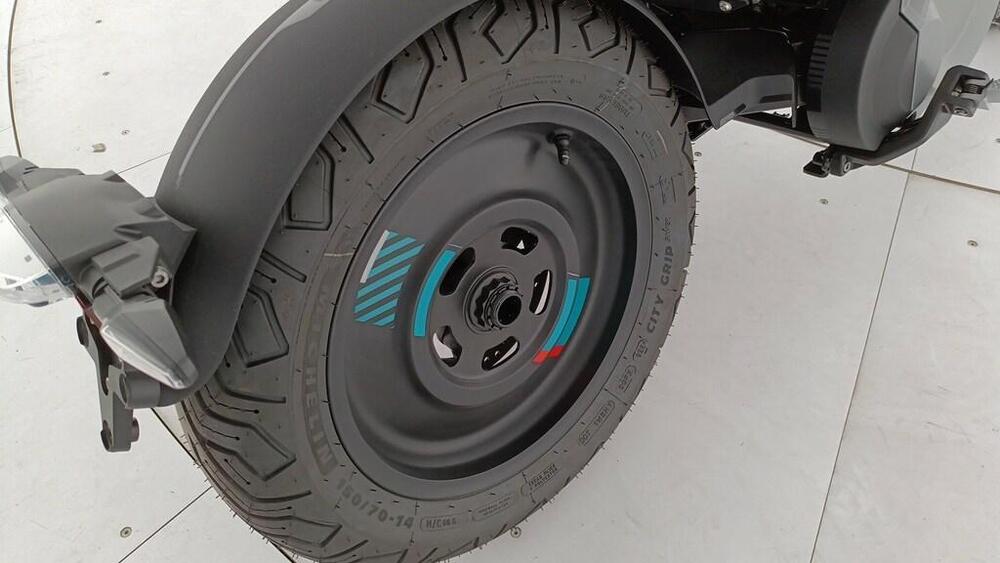 Bmw CE 02 AM (2024 - 26) (9)