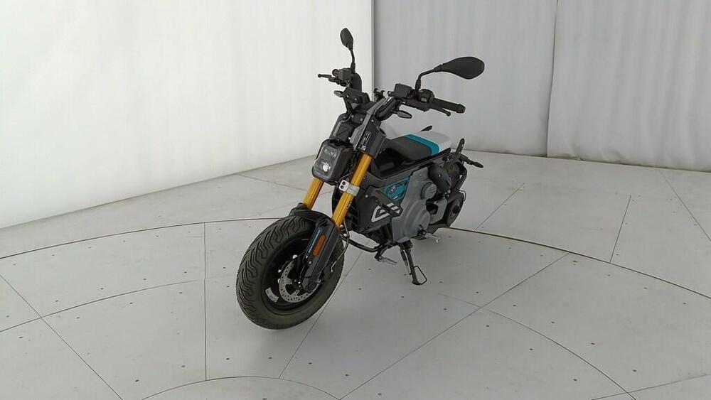 Bmw CE 02 AM (2024 - 26) (4)