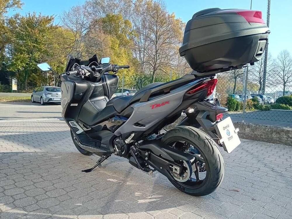 Yamaha T-Max 560 20° anniversario (2021) (5)