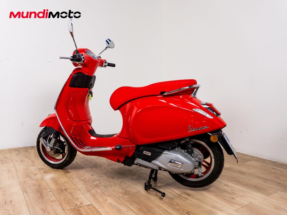 Vespa Primavera 125 RED (2025 - 26) (7)
