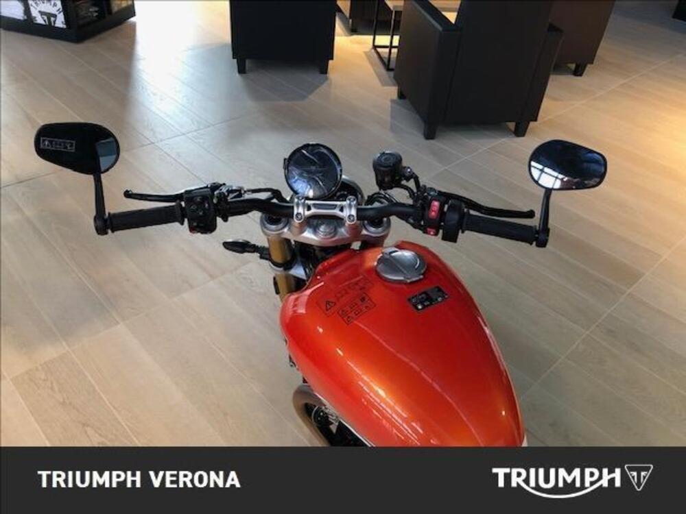 Triumph Speed Twin 1200 RS (2025 - 26) (7)