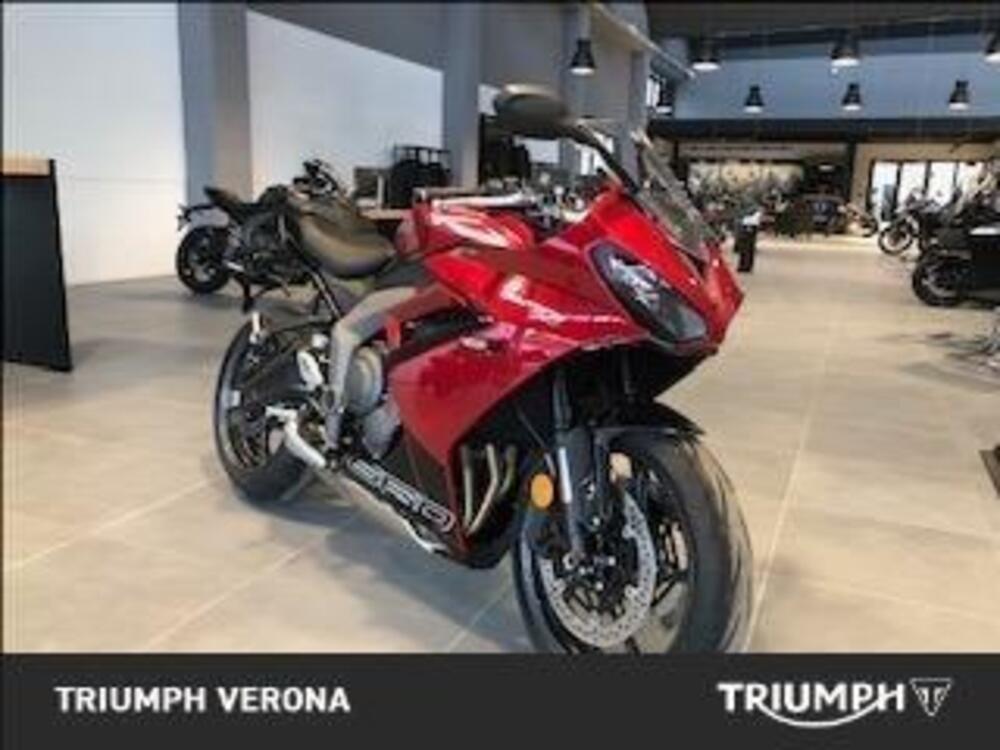 Triumph Daytona 660 (2024 - 26) (4)