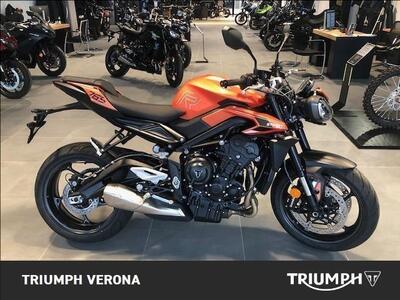 Triumph Street Triple 765 R (2023 - 26) nuova