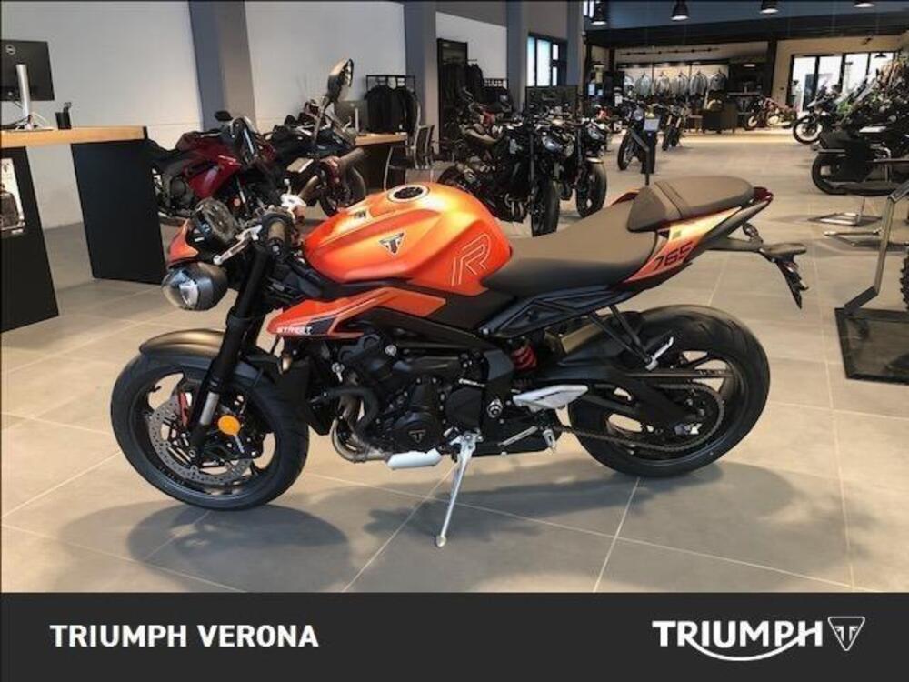 Triumph Street Triple 765 R (2023 - 26) (3)